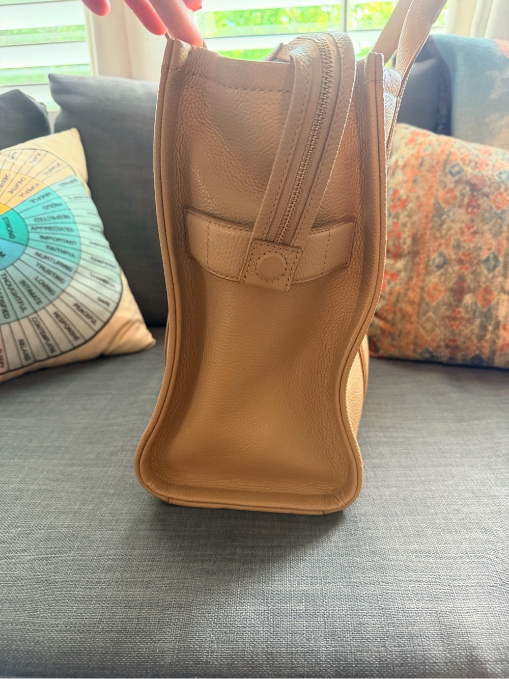 Marc Jacobs Leather Large The Tote Bag - Picture 5 of 10